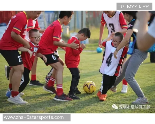 足球蛙跳训练法助力青少年提升运动能力与团队合作精神 足球蛙跳训练法助力青少年提升运动能力与团队合作精神