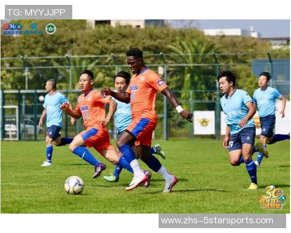 足球英锦标赛激战正酣各队争夺荣耀与梦想的巅峰对决 足球英锦标赛激战正酣各队争夺荣耀与梦想的巅峰对决